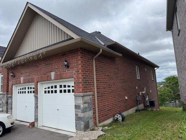 3153 Monarch Drive, Orillia