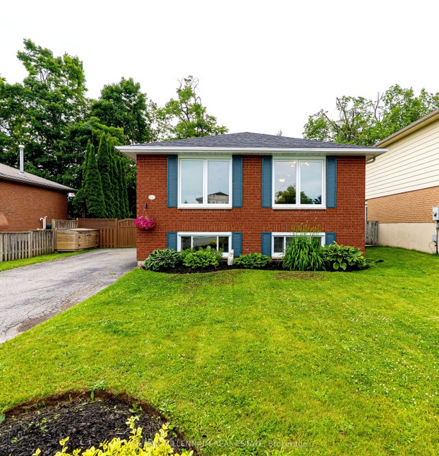39 Toboggan Hill Drive, Orillia
