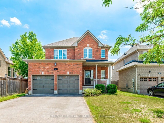 33 Connaught Lane, Barrie