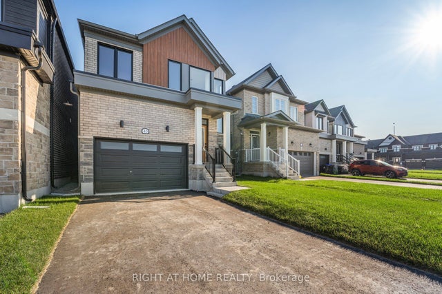 43 Federica Crescent, Wasaga Beach