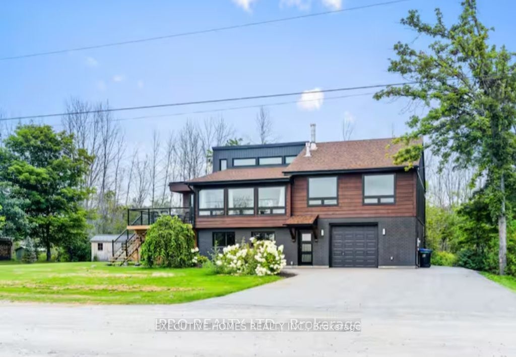 39 Long Point Road, Tay