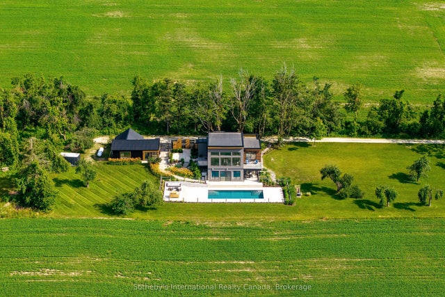 2566 5 Concession N/a S, Clearview