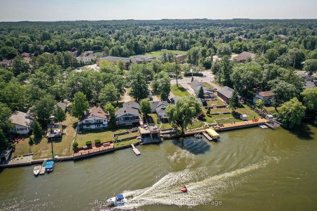 1320 River Road W, Wasaga Beach