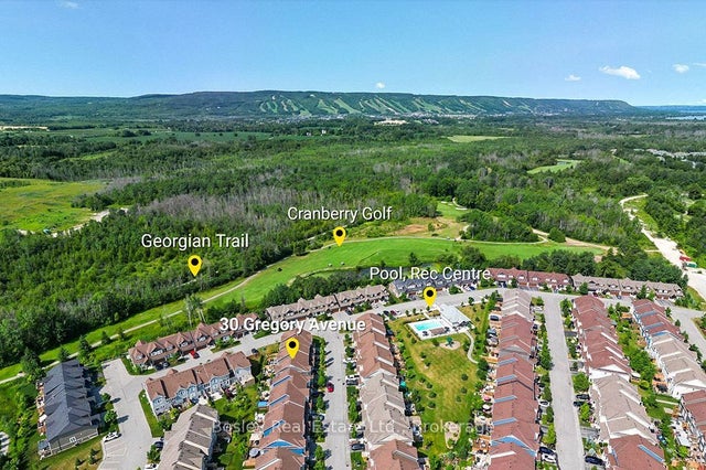 30 Gregory Avenue, Collingwood