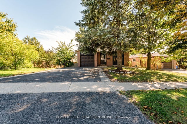 79 Fox Run, Barrie