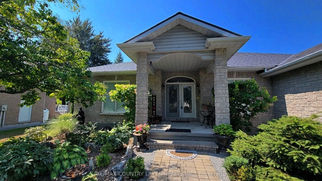 50 Laguna Parkway, Ramara