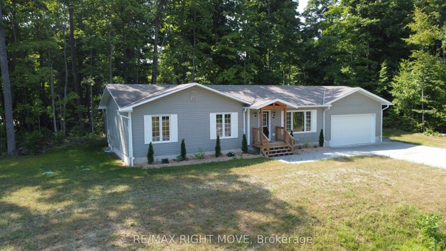 1 Ojibway Court, Tiny