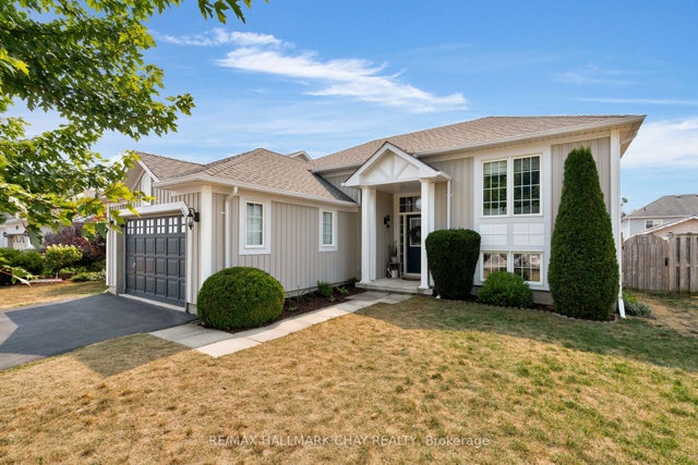 204 Forest Crescent, Clearview