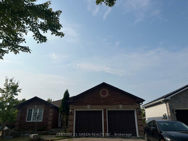 141 Columbia Road, Barrie