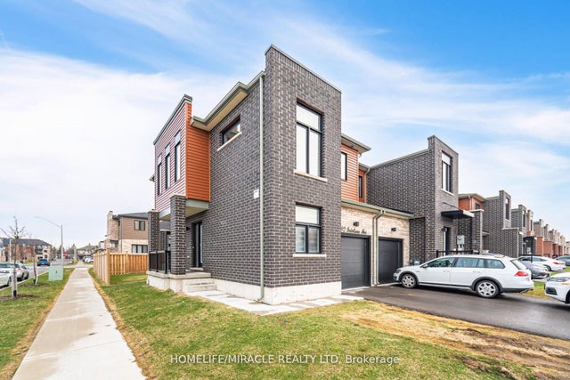 92 Fairlane Avenue, Barrie