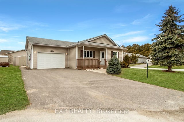 10 Atlantic . Avenue, Wasaga Beach