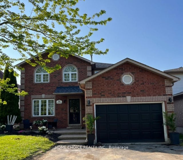 14 Snowy Owl Crescent, Barrie