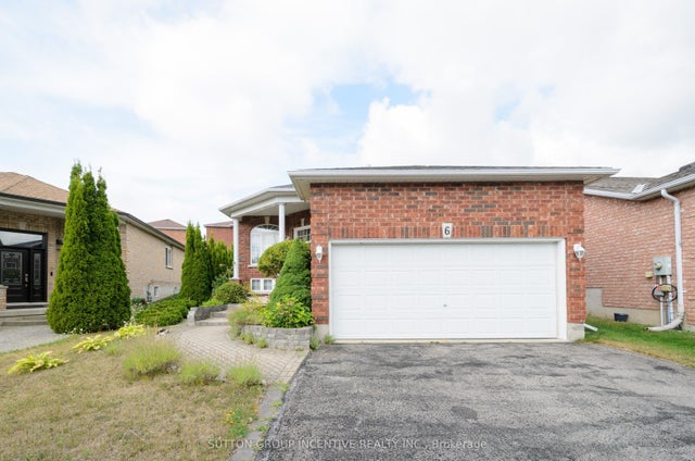6 Brown Wood Drive, Barrie