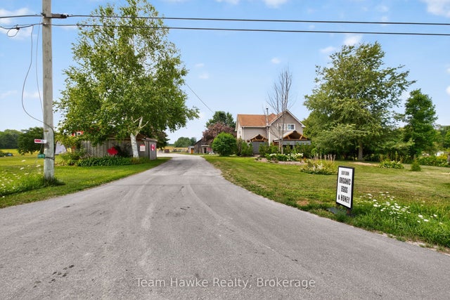 8870 County 93 Road, Midland