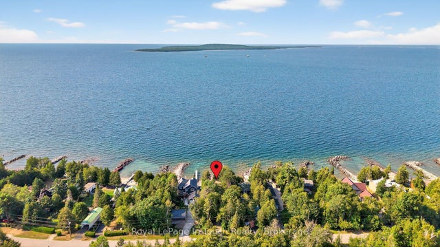 2519 Champlain Road, Tiny