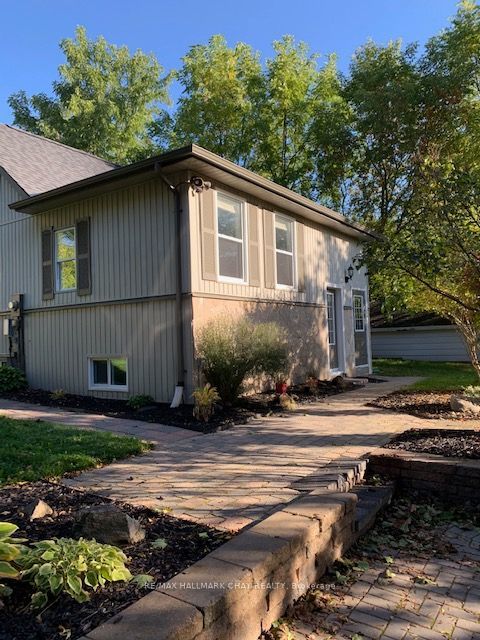 32 Grove Street W 1, 2, 3, Barrie