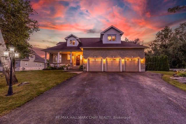 2 Mariposa Crescent, Oro-Medonte
