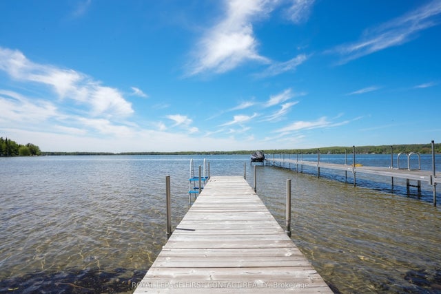 8 Buttercup Lane, Springwater