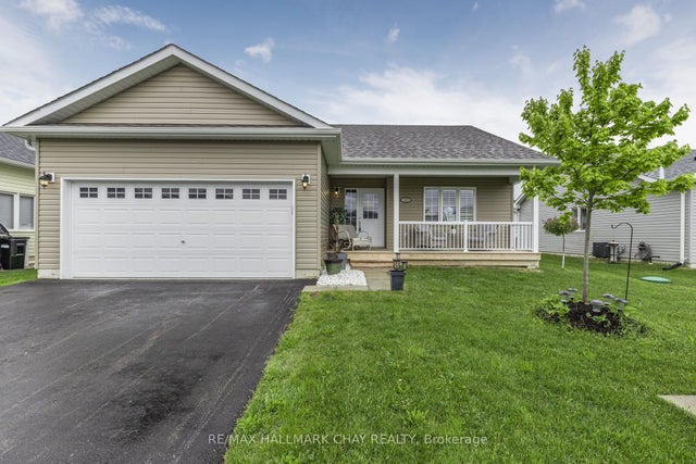 17 Sophie Lane S, Ramara