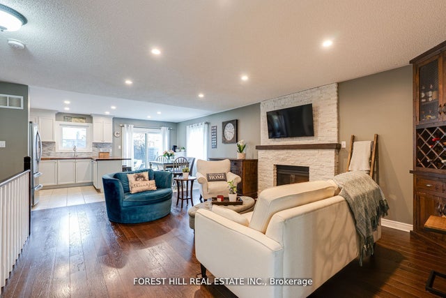 44 Prince Of Wales Drive, Barrie