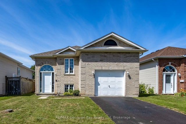 399 Irwin Street, Midland