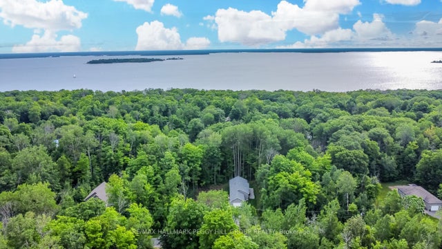 67 Wozniak Road, Penetanguishene