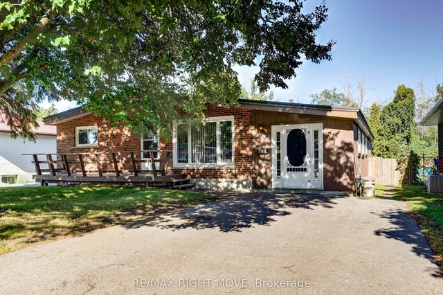 348 Collins Drive, Orillia