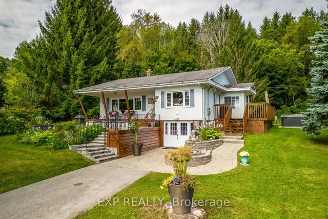 304 Champlain Road, Penetanguishene