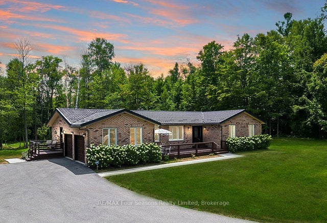 5259 Sunnidale Concession 5 Road, Clearview