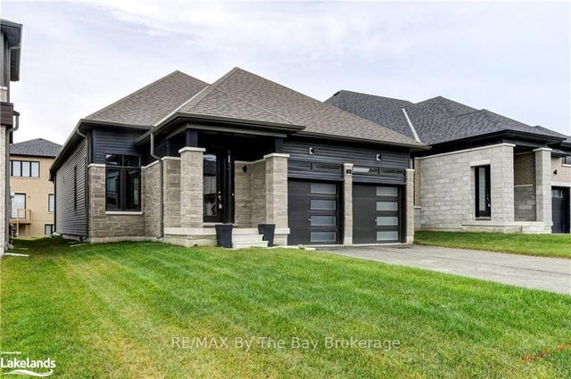 3 Rosanne Circle, Wasaga Beach