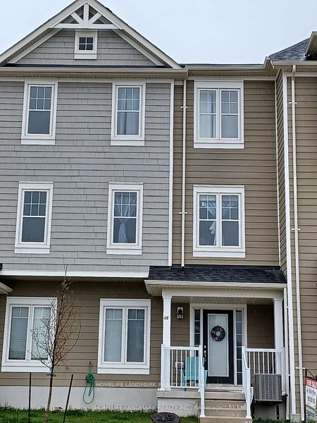 49 Shelburne Avenue, Wasaga Beach