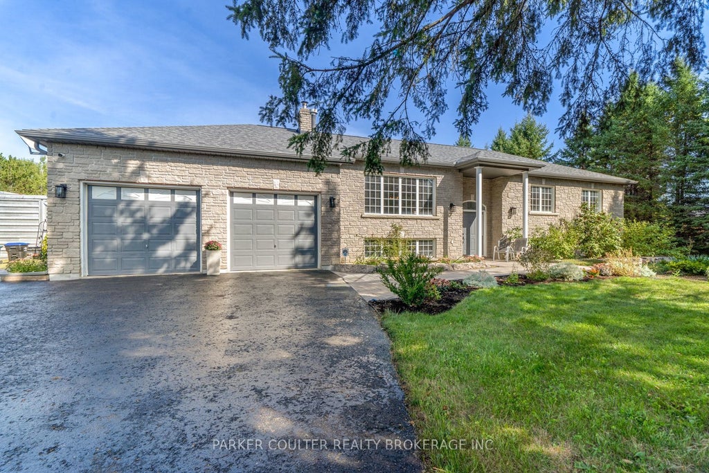 5830 Sunnidale Tosorontio Townline N/a, Clearview