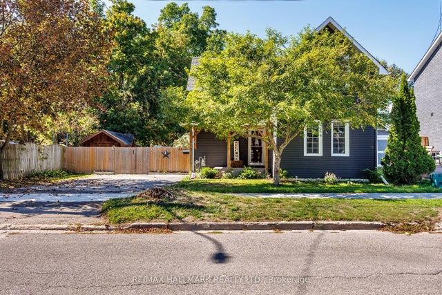 23 Douglas Street, Orillia