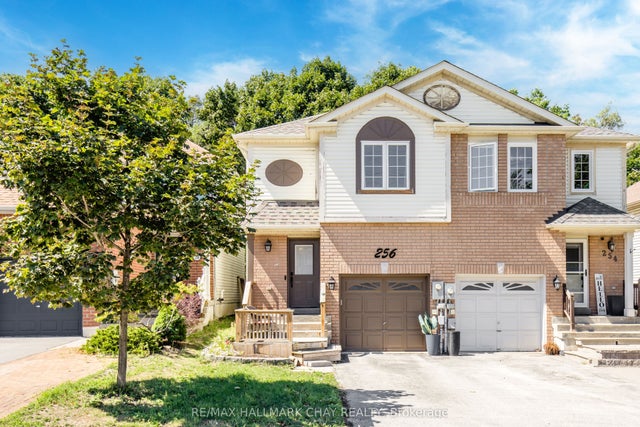 256 Ferndale Drive S, Barrie