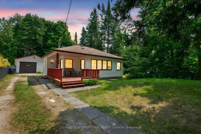 37 Park Road, Tiny
