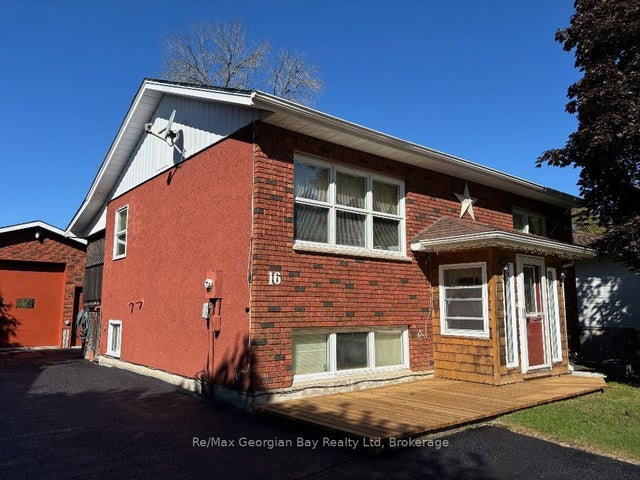 16 Community Centre Drive, Severn