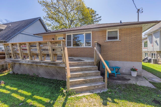 971 Mosley Street, Wasaga Beach