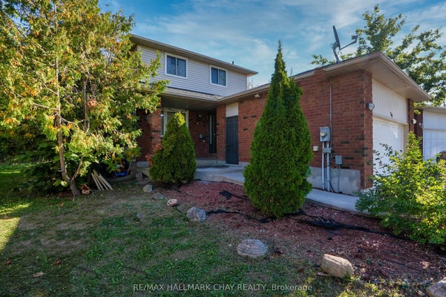 30 Rosenfeld Drive, Barrie