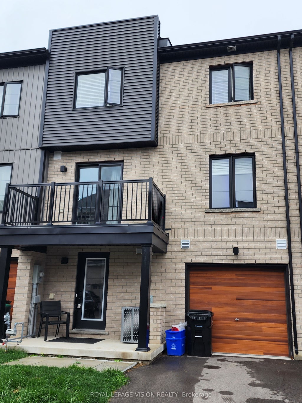 27 Wagon Lane, Barrie