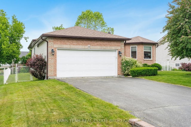 11 Copeland Street, Penetanguishene