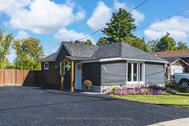141 Poyntz Street, Penetanguishene
