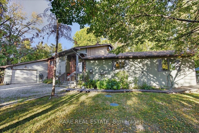 1208 Birchcliffe Crescent, Severn