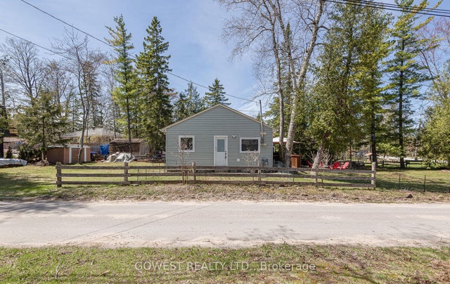 2137 Shore Lane, Wasaga Beach