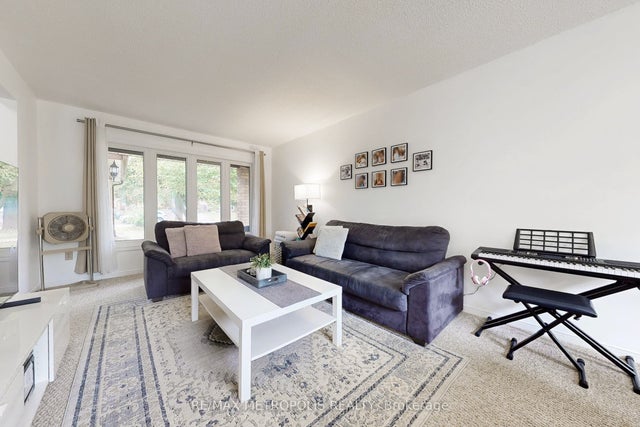 55 Garden Drive, Barrie