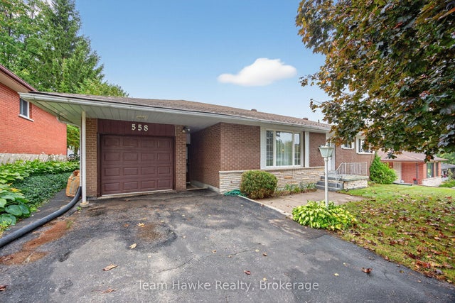 558 Russell Street, Midland