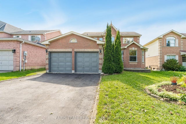 230 Mary Anne Drive, Barrie