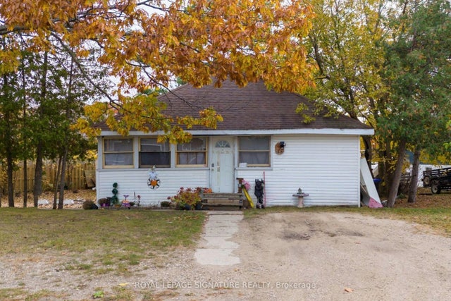 75 Old Mosley Street, Wasaga Beach