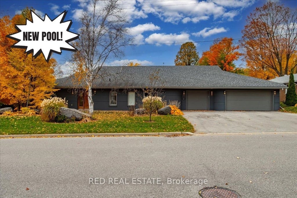 88 Cook Street, Barrie