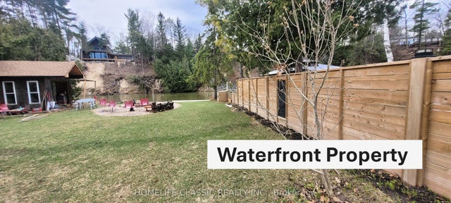 800 Oxbow Park Drive, Wasaga Beach
