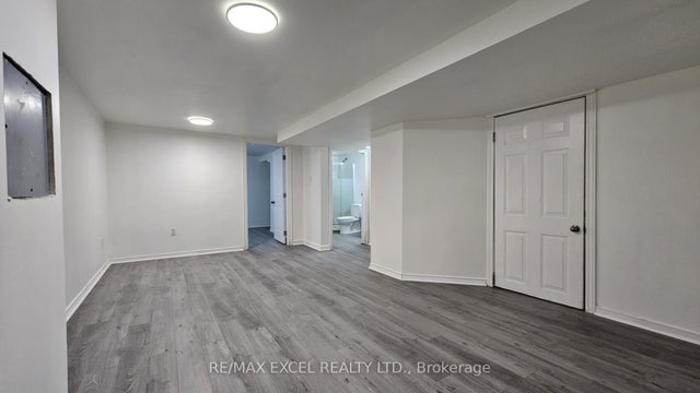 24 Sylvia Street Back Unit, Barrie